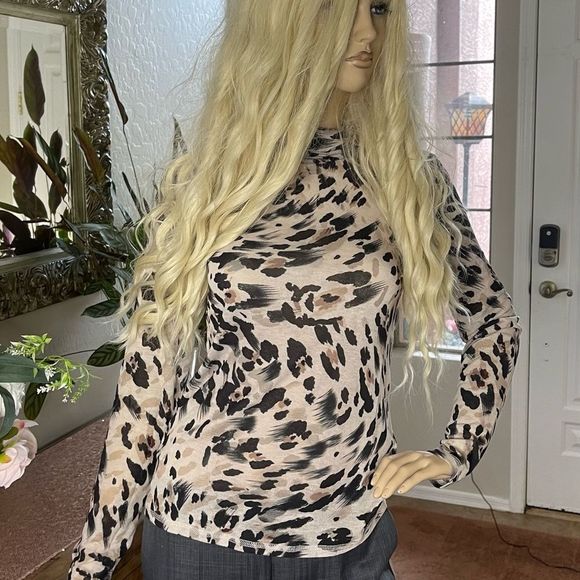 BCBGMAXAZRIA Printed Turtleneck in Multi Size Small NWT - Picture 7 of 12